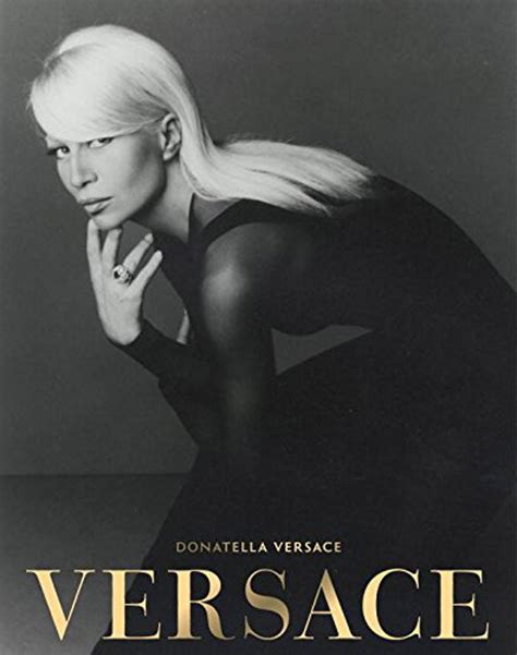 perche ti rispecchi in donatella versace|donatella versace cover.